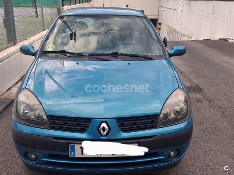 Azul Usado 2002 Renault Clio II Expression Berlina | 2100 € (Buen precio) - Imagen 1/4