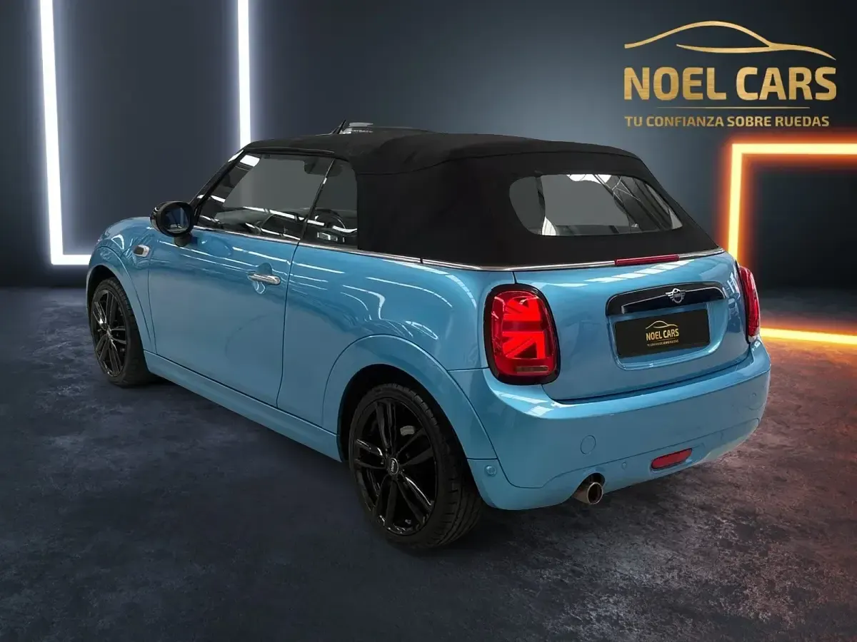 Usado Mini ONE 102 CV (75 kW) 2018 Azul Utilitario