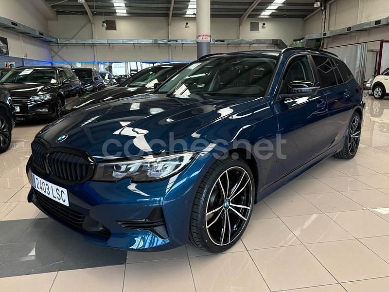 Azul Usado 2021 BMW 318 Sport Line Familiar | 25.500 € (Un poco caro) - Imagen 1/4
