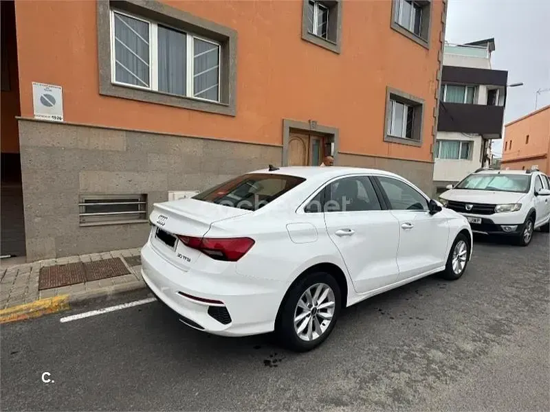 Usado Audi A3 Advanced Plus 110 CV (80 kW) 2022 Blanco Berlina
