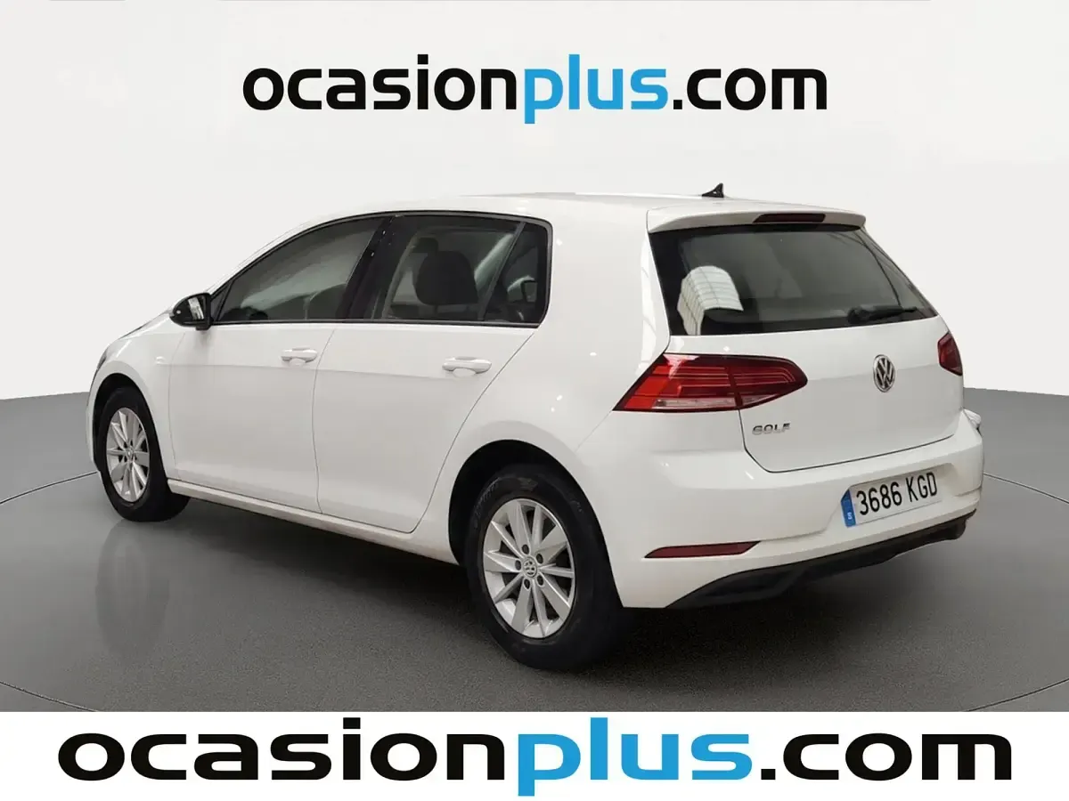 Usado VW Golf VII Business 116 CV (85 kW) 2017 Blanco Utilitario