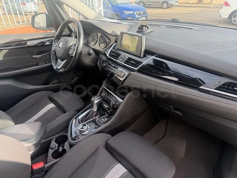 Usado BMW 218 Sport Line 150 CV (110 kW) 2017 Gris / plata Familiar