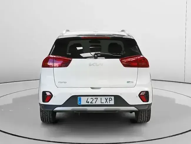 Usado Kia Niro 141 CV (103 kW) 2022 Blanco SUV