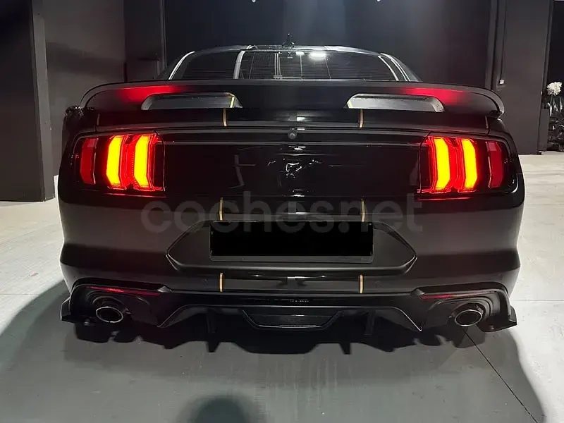 Usado Ford Mustang Fastback 291 CV (214 kW) 2020 Negro Coupe