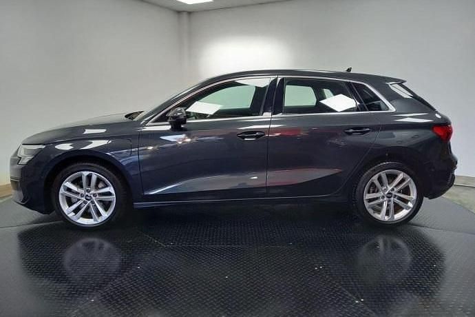 Usado Audi A3 Business 204 CV (150 kW) 2021 Gris Berlina