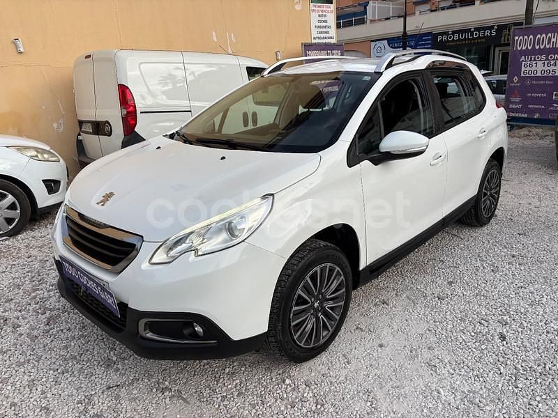 Blanco Usado 2015 Peugeot 2008 Access SUV | 7990 € (Buen precio) - Imagen 1/4