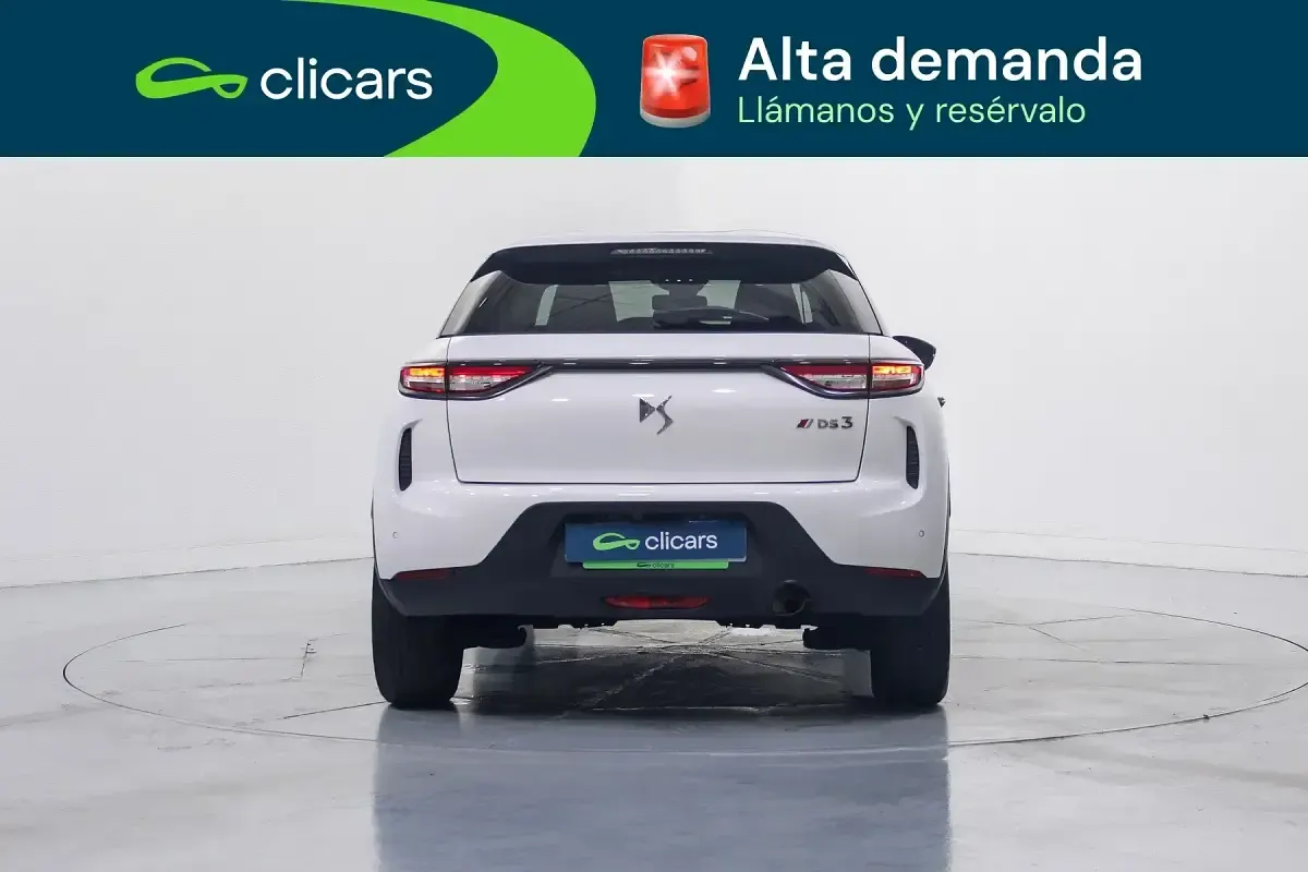 Usado DS Automobiles DS3 Crossback Performance 100 CV (73 kW) 2021 Blanco SUV