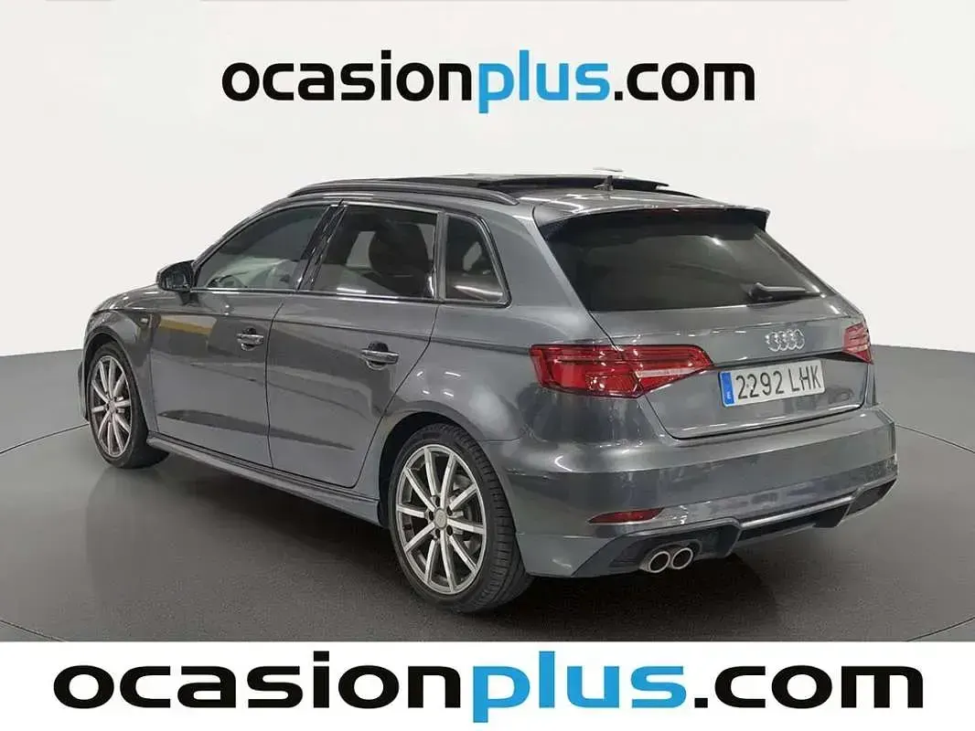 Usado Audi A3 Sportback S-Line 150 CV (110 kW) 2020 Gris Utilitario