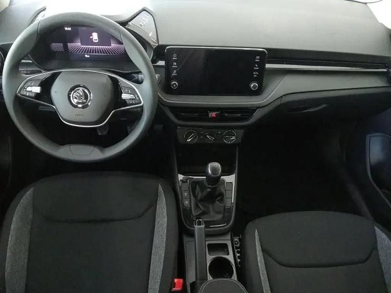 Usado Skoda Fabia 80 HP (58 kW) 2024 Branco Sedan