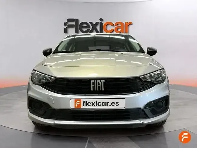 Usado Fiat Tipo City Life 101 CV (74 kW) 2021 Gris Berlina