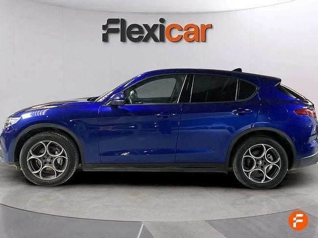 Usado Alfa Romeo Stelvio Sprint 200 CV (147 kW) 2022 Azul SUV