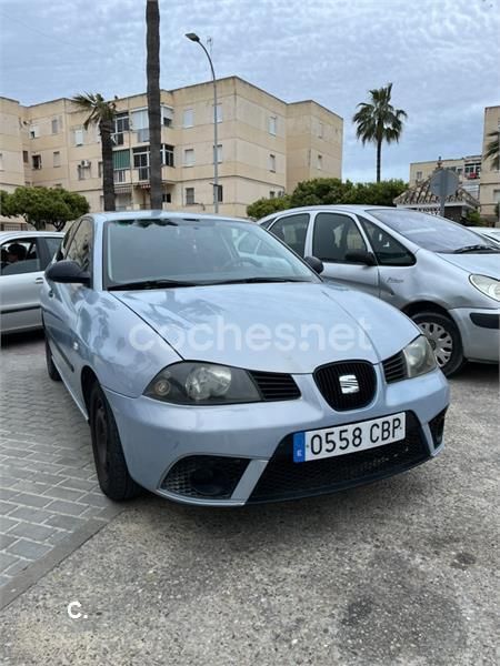 Azul Usado 2002 Seat Ibiza Stella Berlina | 2000 € (Precio justo) - Imagen 1/3
