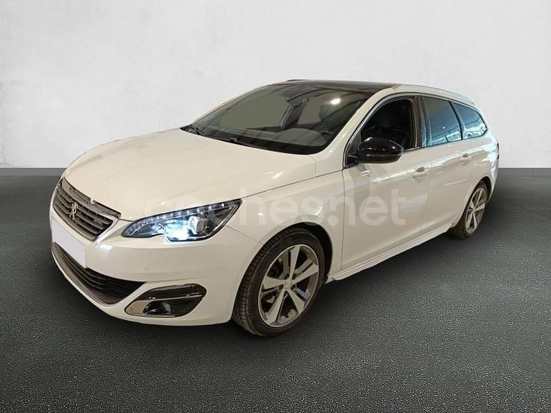 Usado Peugeot 308 SW Allure 130 CV (95 kW) 2015 Blanco Familiar