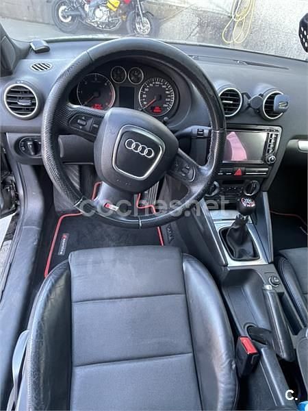 Usado Audi A3 Ambiente 105 CV (77 kW) 2008 Gris / plata Utilitario