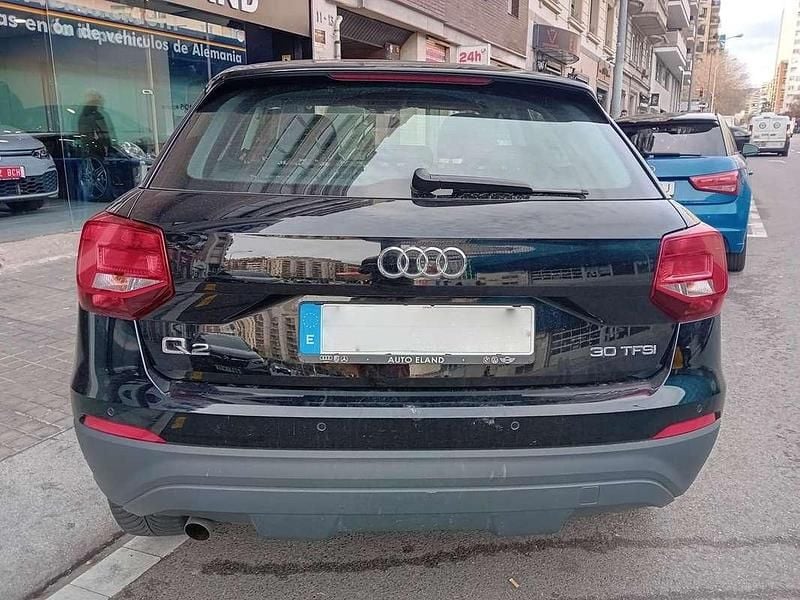 Usado Audi Q2 116 CV (85 kW) 2019 Negro SUV