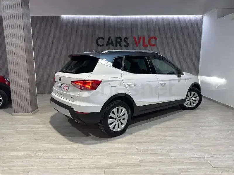 Usado Seat Arona XCELLENCE 90 CV (66 kW) 2019 Blanco SUV
