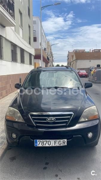 Negro Usado 2006 Kia Sorento SUV | 6500 € (Precio justo) - Imagen 1/3