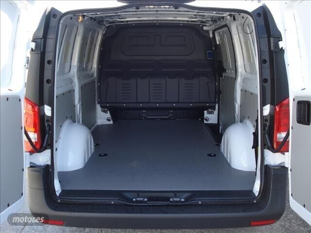 Usado Mercedes Vito 114 CV (83 kW) 2016 Blanco Van