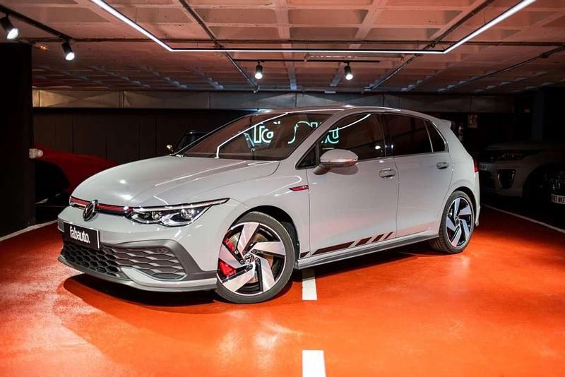 Gris Usado 2021 VW Golf VIII GTI Utilitario | 32.990 € (Buen precio) - Imagen 1/4