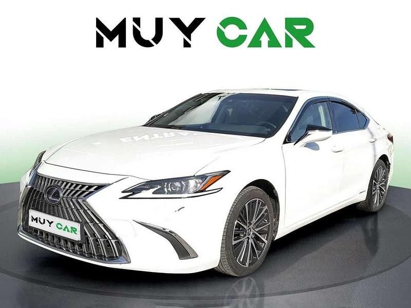 Usado Lexus ES300 218 CV (160 kW) 2023 Blanco Berlina