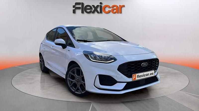 Usado Ford Fiesta ST-Line 125 CV (91 kW) 2022 Blanco Utilitario
