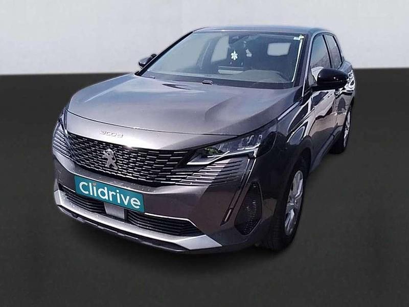 Usado Peugeot 3008 Active 131 CV (96 kW) 2022 Gris SUV