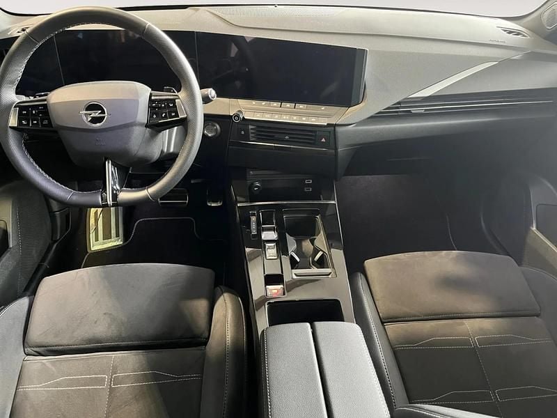 Usado Opel Astra 130 CV (95 kW) 2025 Azul