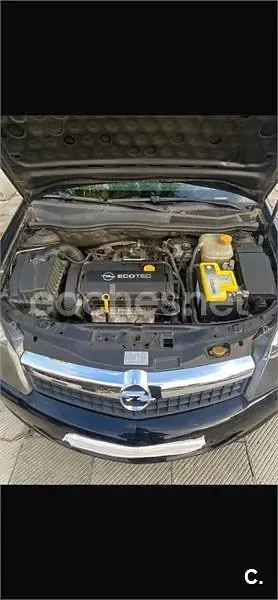 Usado Opel Astra GTC Sport 115 CV (84 kW) 2008 Negro Berlina