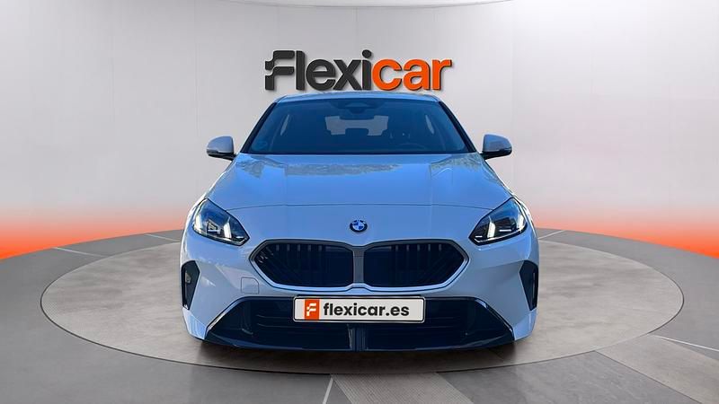 Usado BMW 120 163 CV (119 kW) 2025 Blanco Utilitario