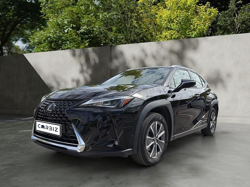 Negro Usado 2021 Lexus UX 300e SUV | 22.500 € - Imagen 1/4
