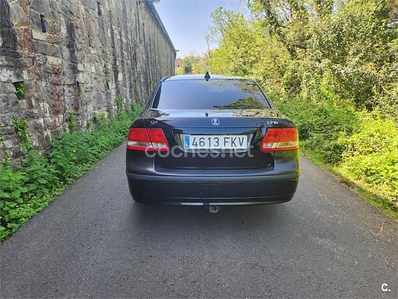 Usado Saab 9-3 Linear 150 CV (110 kW) 2003 Negro Berlina