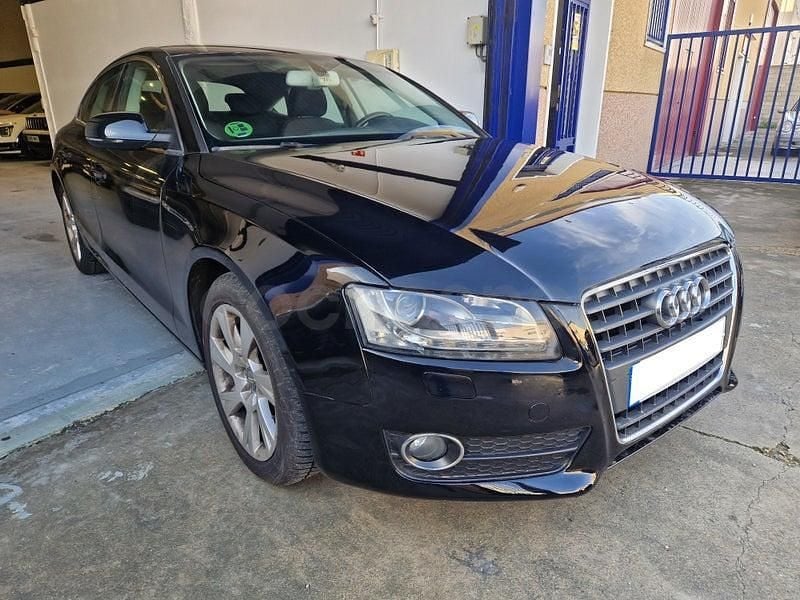 Käytetty Audi A5 Sportback Sport 180 HP (132 kW) 2010 Musta Viistoperä
