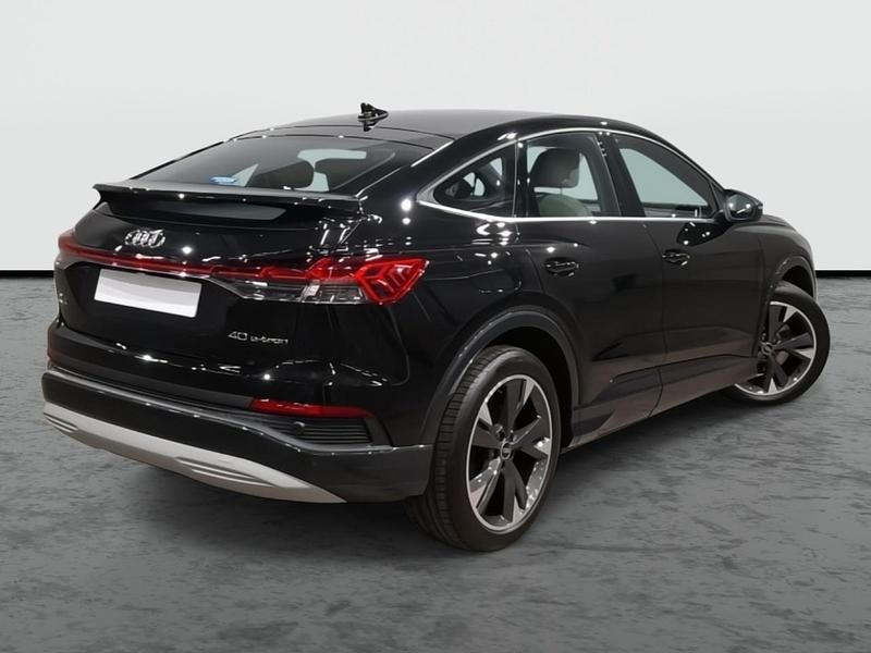 Usado Audi Q4 Sportback e-tron Sport 150 kW (204 CV) 2025 Negro mito metalizado SUV