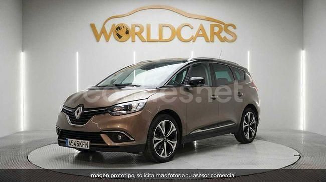 Usado Renault Grand Scénic IV Zen 131 CV (96 kW) 2017 Marrón Monovolumen