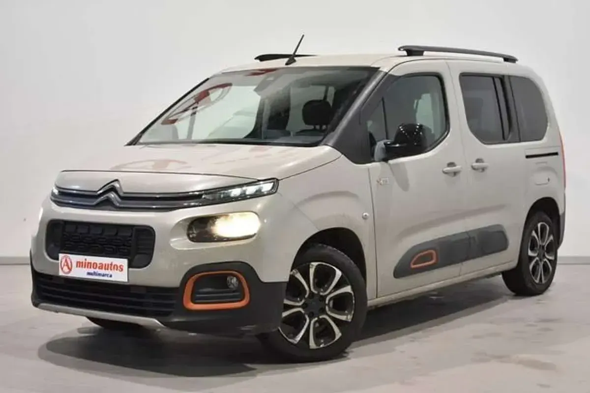 Usado Citroën Berlingo XTR 110 CV (80 kW) 2019 Beige Monovolumen