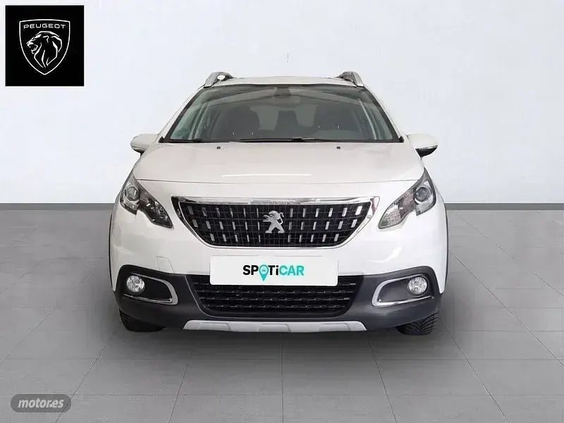 Usado Peugeot 2008 Allure 110 CV (80 kW) 2018 Blanco SUV
