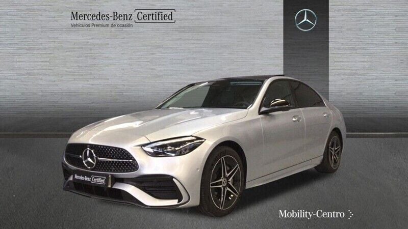 Hightechsilver metallic paint Usado 2024 Mercedes C300 AMG line Berlina | 66.900 € - Imagen 1/4