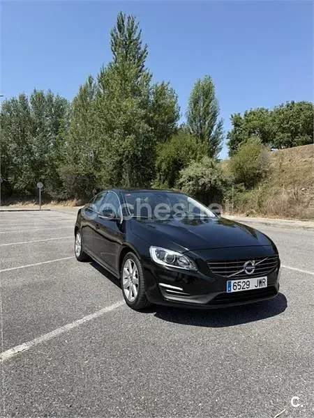 Usado Volvo S60 Momentum 150 CV (110 kW) 2017 Negro Berlina