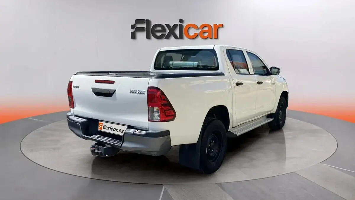 Usado Toyota HiLux 150 CV (110 kW) 2019 Blanco Pickup/Camioneta