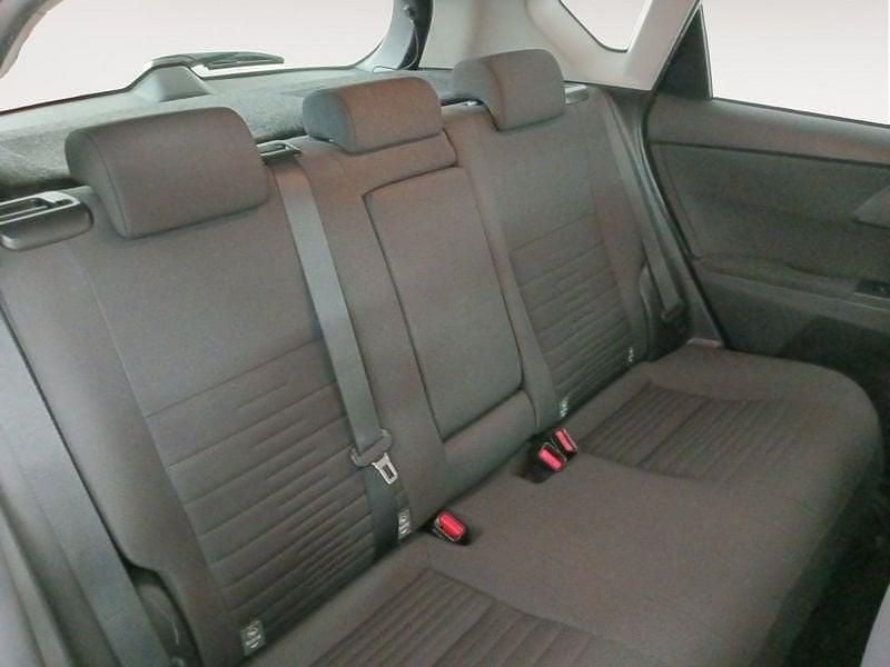 Usado Toyota Auris Advance 136 CV (100 kW) 2016 Azul