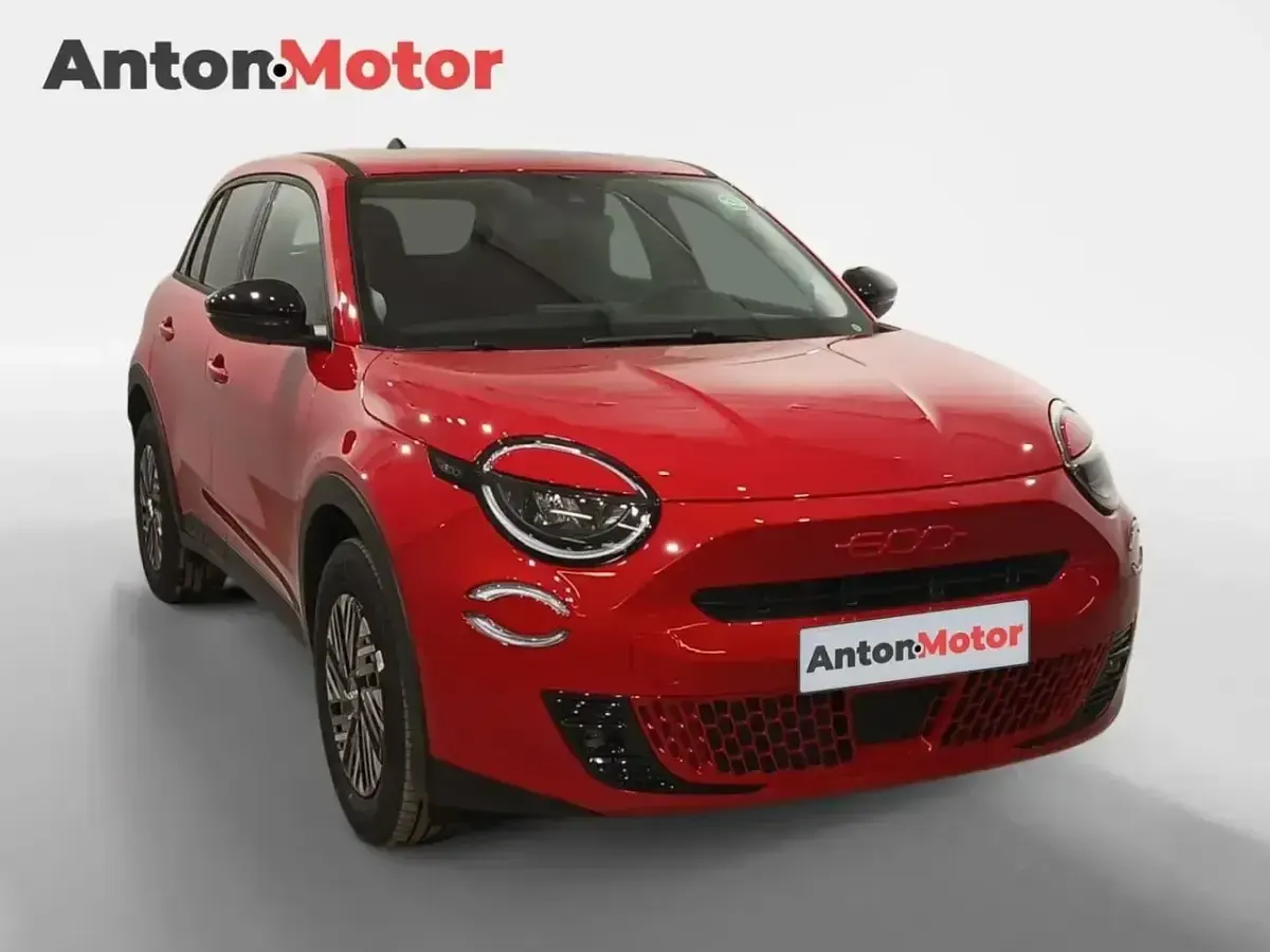 Nowe Fiat 600E La Prima 114 kW (156 KM) 2025 Czerwony