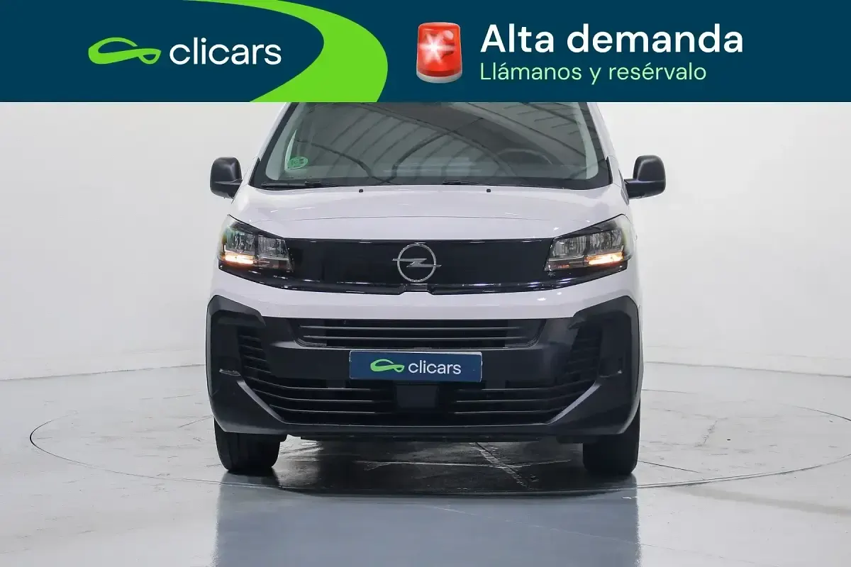 Usado Opel Vivaro S 120 CV (88 kW) 2025 Blanco Monovolumen