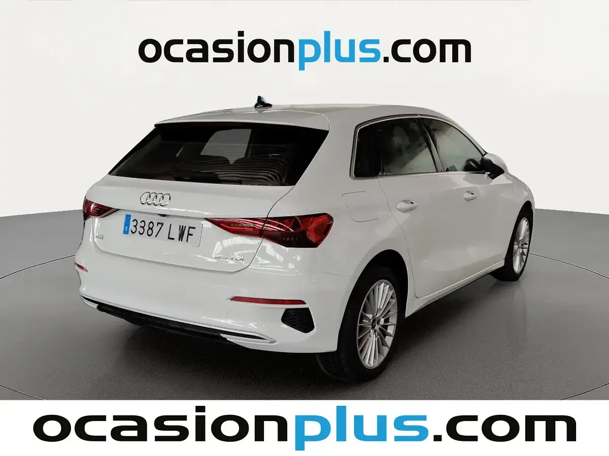 Usado Audi A3 Advanced Plus 116 CV (85 kW) 2022 Blanco Berlina