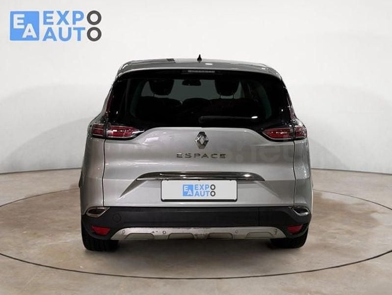Usado Renault Espace Initiale Paris 160 CV (117 kW) 2018 Gris / plata Monovolumen