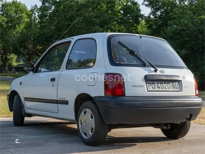 Usado Nissan Micra 55 CV (40 kW) 1993 Blanco Utilitario