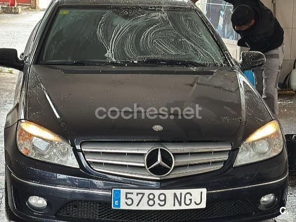 Negro Usado 2009 Mercedes CLC220 Utilitario | 8500 € (Precio justo) - Imagen 1/4