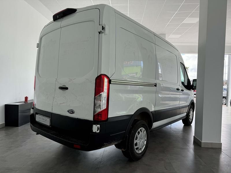 Usado Ford Transit Trend 130 CV (95 kW) 2021 Blanco Van