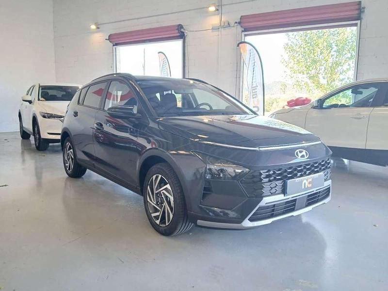 Nuevo Hyundai Bayon 80 CV (58 kW) 2025 Gris SUV