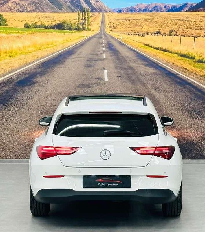 Usado Mercedes CLA200 Shooting Brake 150 CV (110 kW) 2019 Blanco Familiar