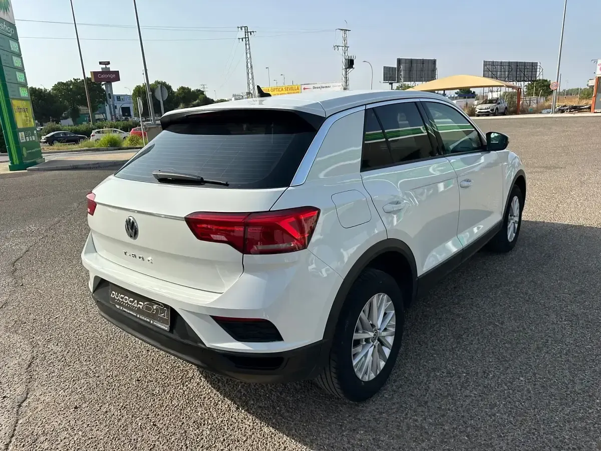 Usado VW T-Roc Edition 115 CV (84 kW) 2021 Blanco SUV